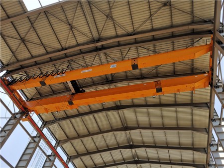 Double Girder EOT Crane